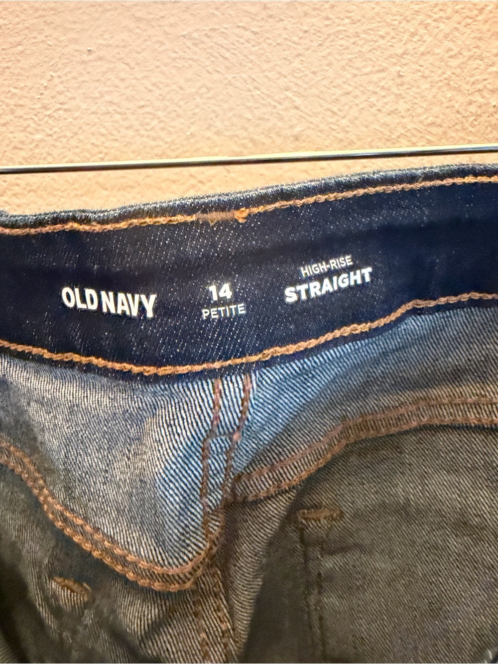 Old Navy Indigo Women’s Straight-Leg Jeans - Picture 2 of 3